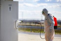 Словакия с понедельника ослабит карантин. Разрешат работу магазинам и предприятиям сферы услуг