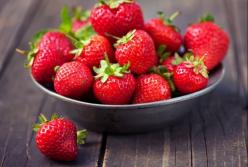 Врачи рассказали, как клубника может навредить здоровью