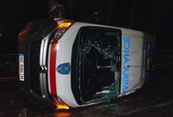 В Днепре "скорая" попала в ДТП, есть пострадавшие (фото, видео)