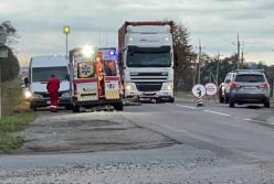 Під Одесою фура в'їхала в блокпост ТЦК, двоє військових загинули (відео)