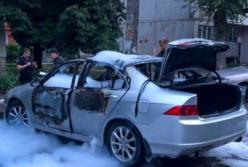 Под Днепром взорвали машину известного спортсмена