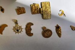 Из Украины пытались незаконно вывезти Скифские золотые украшения