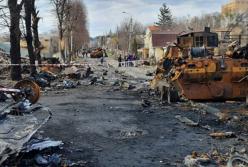 "Не буде вам, хробаки, спокою у тилу": "птахи Мадяра" знищили базу бучанських катів (відео)