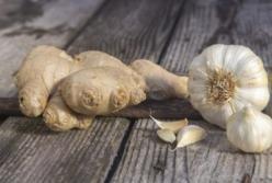 Названы продукты, которые помогут улучшить пищеварение и оздоровить кишечник 