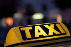 В Одессе таксистка обокрала клиентку на 72 тысячи гривен