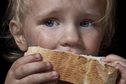 В Запорожской области мать морила голодом собственных детей