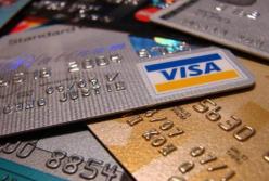 Полиция задержала мошенника, который подделал банковские карты и украл 600 тысяч гривен