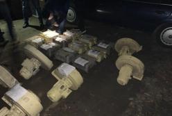 Жители Николаева пытались переправить корабельное оборудование в Крым (фото)