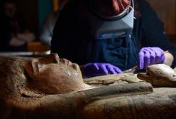Археологи нашли изображения богов в 3000-летнем саркофаге египетской принцессы (видео)