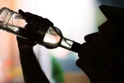 Врачи назвали первый признак алкоголизма 