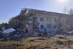 Удар по Дніпропетровщині:​ окупанти вбили ​2-річну дівчинку, ще 5 дітей поранені (фото)