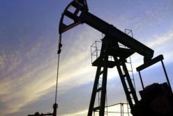США увеличивают запасы - нефть падает в цене