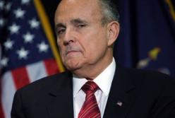 Адвокат Трампа интересуется, арестуют ли Коломойского