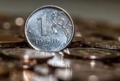 Рубль стал самой волатильной валютой в мире