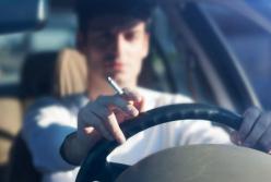 В Испании не будут штрафовать за курение за рулем