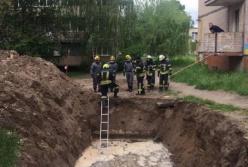 В Киеве нашли тело мужчины в котловане с водой