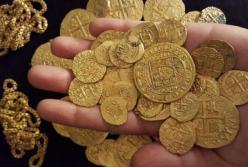 В Китае нашли огромный клад старинных монет