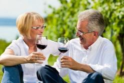 Ученые рассказали, как алкоголь защищает мозг от старения