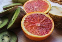 Врачи назвали продукты, которые выводят никотин из организма 