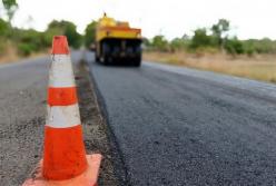 Кабмин вводит эксперимент по ремонту дорог