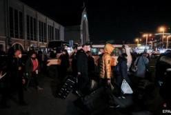 Во Львове госпитализировали семерых украинцев, прибывших из Польши