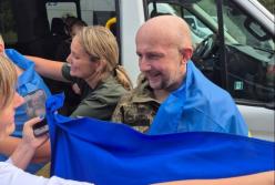Кореспондент УНІАН Дмитро Хилюк повернувся додому після 3,5 років російського полону