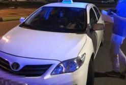 В аэропорту "Борисполь" обнаружили таксиста "под кайфом"