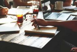 Ученые назвали четыре напитка, повышающие работоспособность мозга