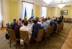 Зеленский встретился с родственниками пленных украинцев