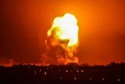 ХАМАС атаковал город в Израиле - ракеты попали в дома (фото)