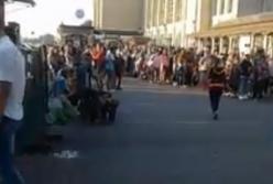 Гигантская очередь в киевское метро (видео)
