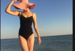 Как уничтожить навсегда "ушки" на бедрах: дома всего за 10 минут (видео)