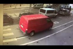 Сенсация! Украинские пограничники пропустили авто с рекордной партией героина (видео)