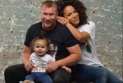 Популярная украинская певица показала свою маленькую дочку (видео)