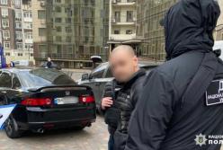В Одессе бывший полицейский обложил "данью" веб-модель (видео)