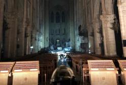 Кадры падения шпиля Нотр-Дама: Макрон объявил о международном сборе средств на восстановление Собора (видео) 