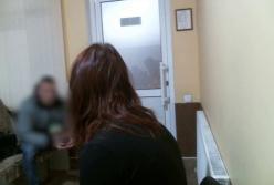 Ведущую российских новостей не впустили в Украину (видео)