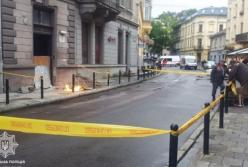 Во Львове пламя вырывалось из-под земли (видео)