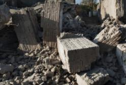 С треском обвалилась крыша Дома культуры: есть пострадавший (видео)