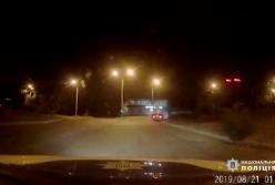 Водитель Jaguar протянул сотню метров полицейского, который держался за дверь авто (видео)