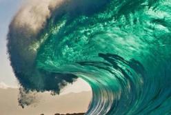 Страшно смотреть! Cамые большие искусственные волны (видео)