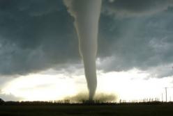 На Запорожскую область обрушился смерч (видео)