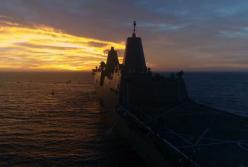 Морской тест космической капсулы "Орион" на фоне заката (видео)