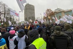 Под Радой возобновились протесты предпринимателей (видео)