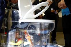 Унитаз Билла Гейтса: экскременты стали удобрениями (видео)