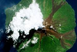 Посреди Тихого океана появился новый остров (видео)