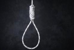 В Запорожье мужчина зарубил свою жену топором и пытался повесить 2-летнего сына (видео)