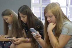 Опасные соцсети: как не потерять подростка в интернет-море (видео)