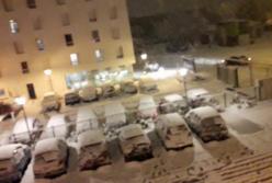 Смертоносный снегопад обрушился на Францию (видео)