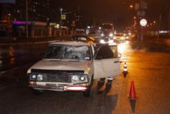 Автомобиль сбил подростка на дороге в Днепре: жуткий момент попал на видео